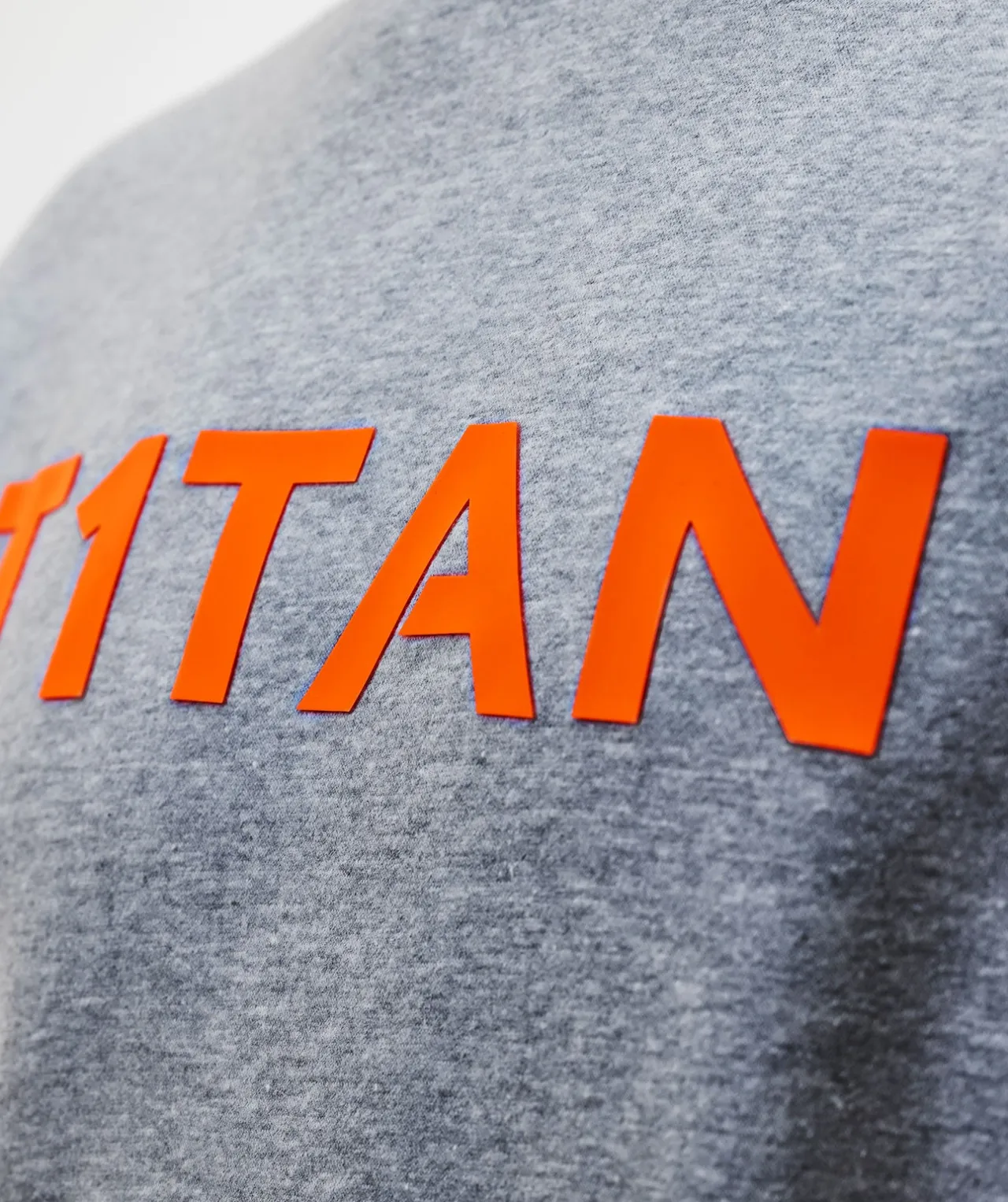 T1TAN Hoodie Grey- Hoodies & Joggingbroeken