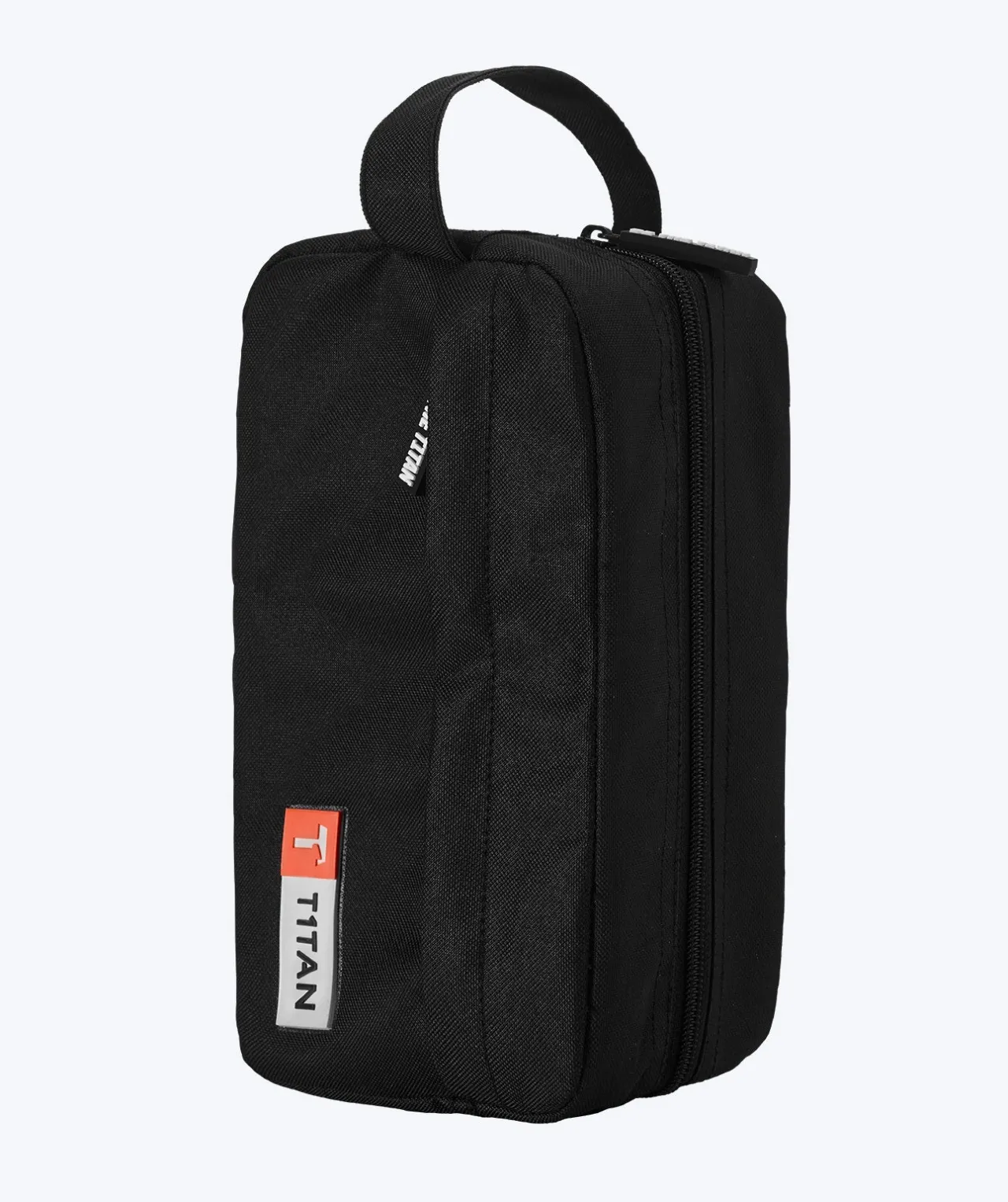 T1TAN Sports toilettas- Tassen