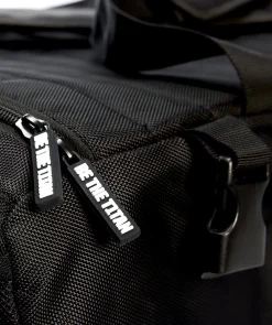T1TAN Sportsbag zwart- Tassen